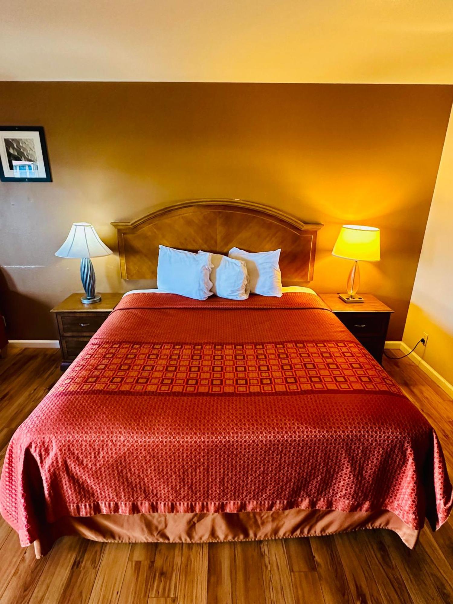 Franciscan Inn Motel Vista Luaran gambar